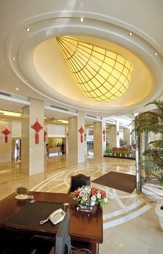 青岛丽天大酒店大堂