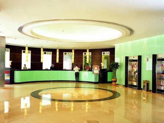珠海南油大酒店大堂