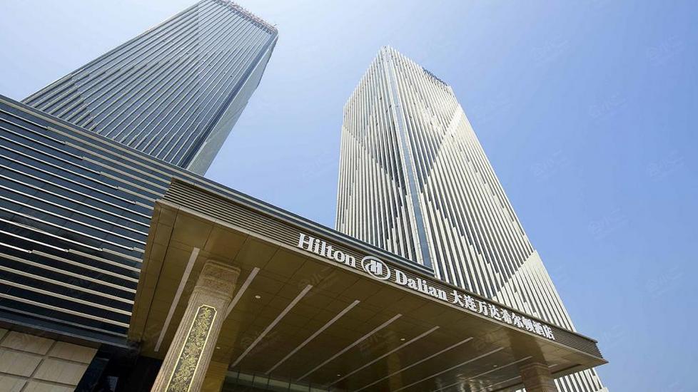 大连富力希尔顿酒店外观图片
