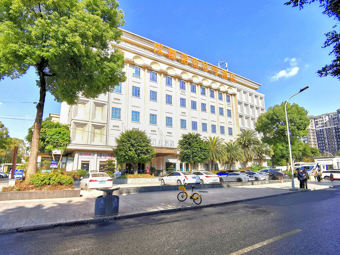 成都诺亚8号酒店