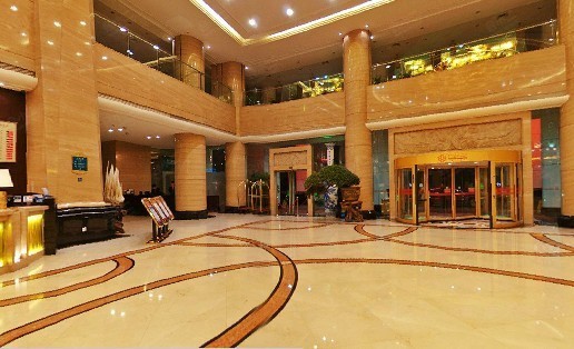 长沙华雅国际大酒店能容纳500人的会议室