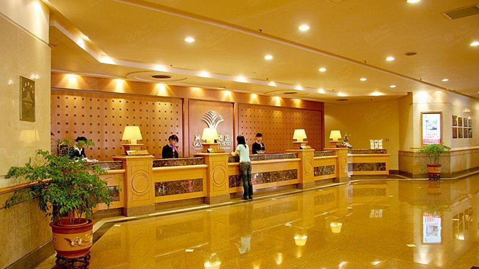 长沙神农大酒店大堂图片