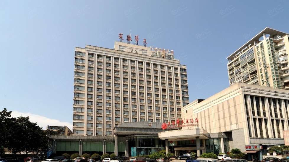 湖南芙蓉华天大酒店外观图片