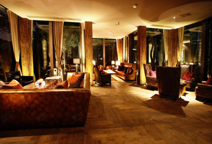 【岩花园走廊(玻璃屋)】会场图片大全_会场图库-会小二