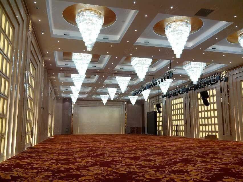 上海世贸商城金色大厅