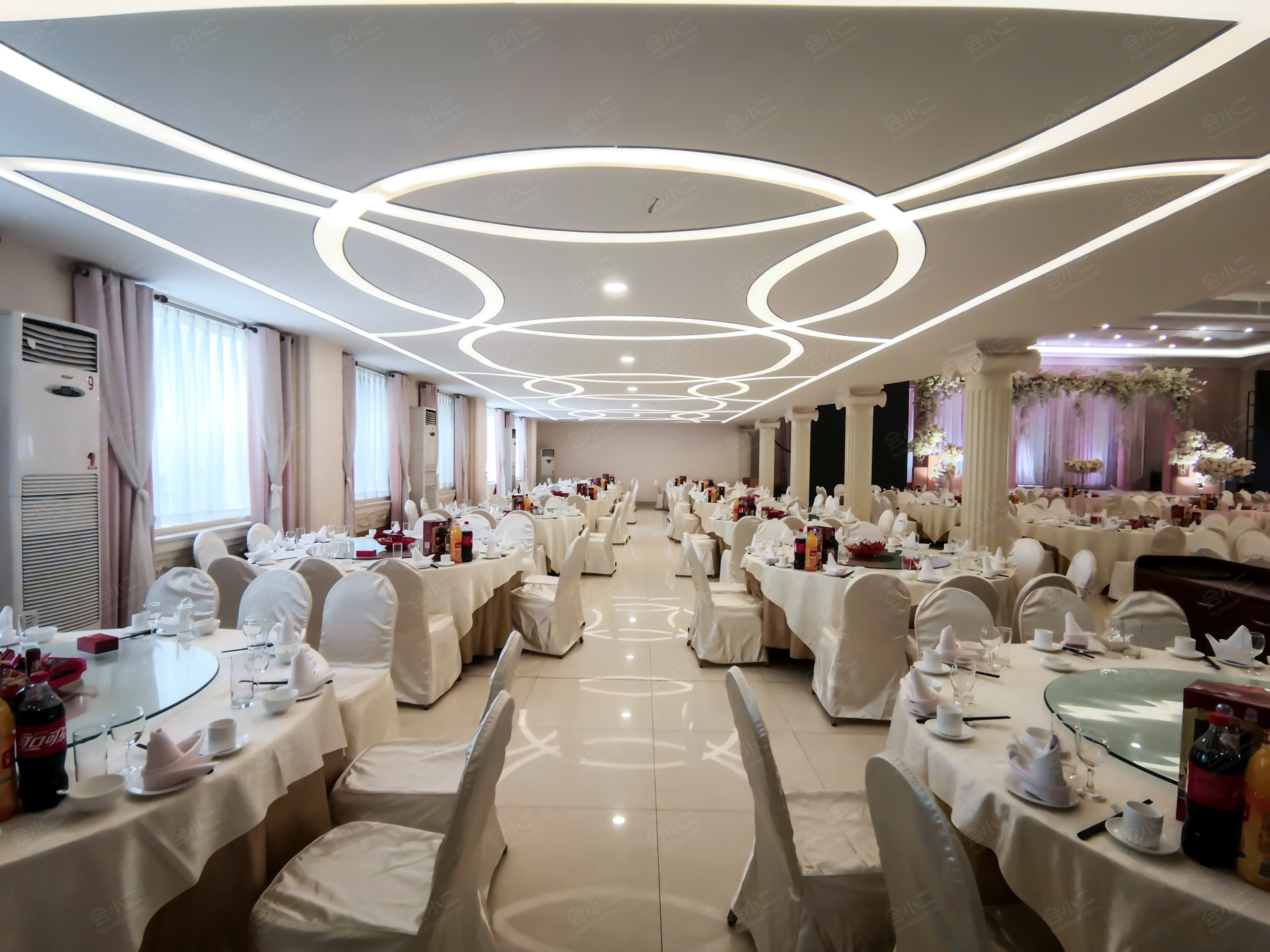 昆明云安会都酒店餐厅图片