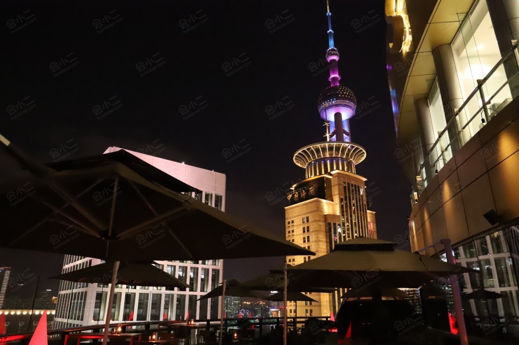 上海正大广场外观图片