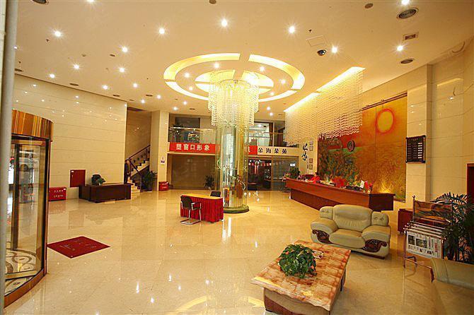 长沙国立金海大酒店大堂
