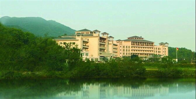宁乡紫龙湾温泉国际大酒店环境