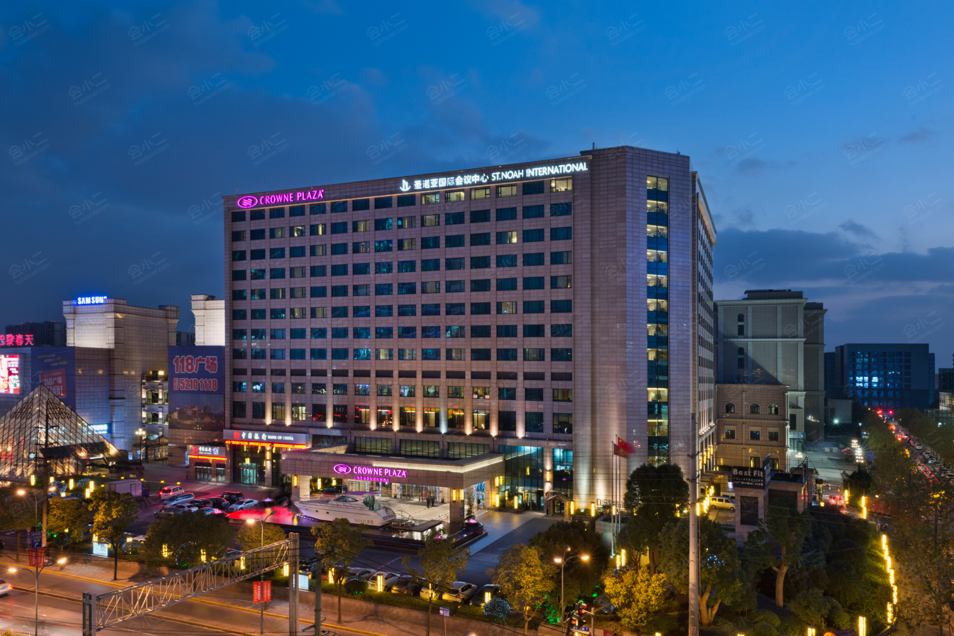 上海银星皇冠假日酒店 (上海市) - Crowne Plaza Shanghai, an IHG hotel - 862条旅客点评与比价