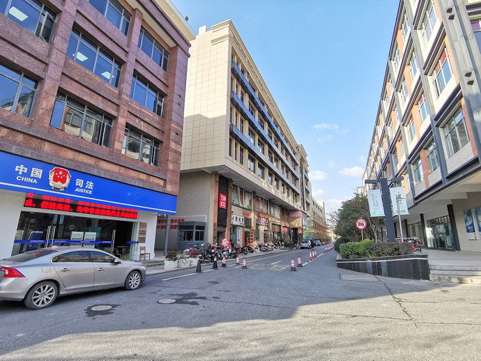 汉庭酒店（上海华泾店）