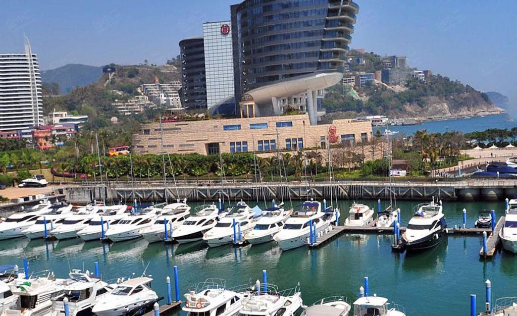 深圳大梅沙湾游艇会酒店