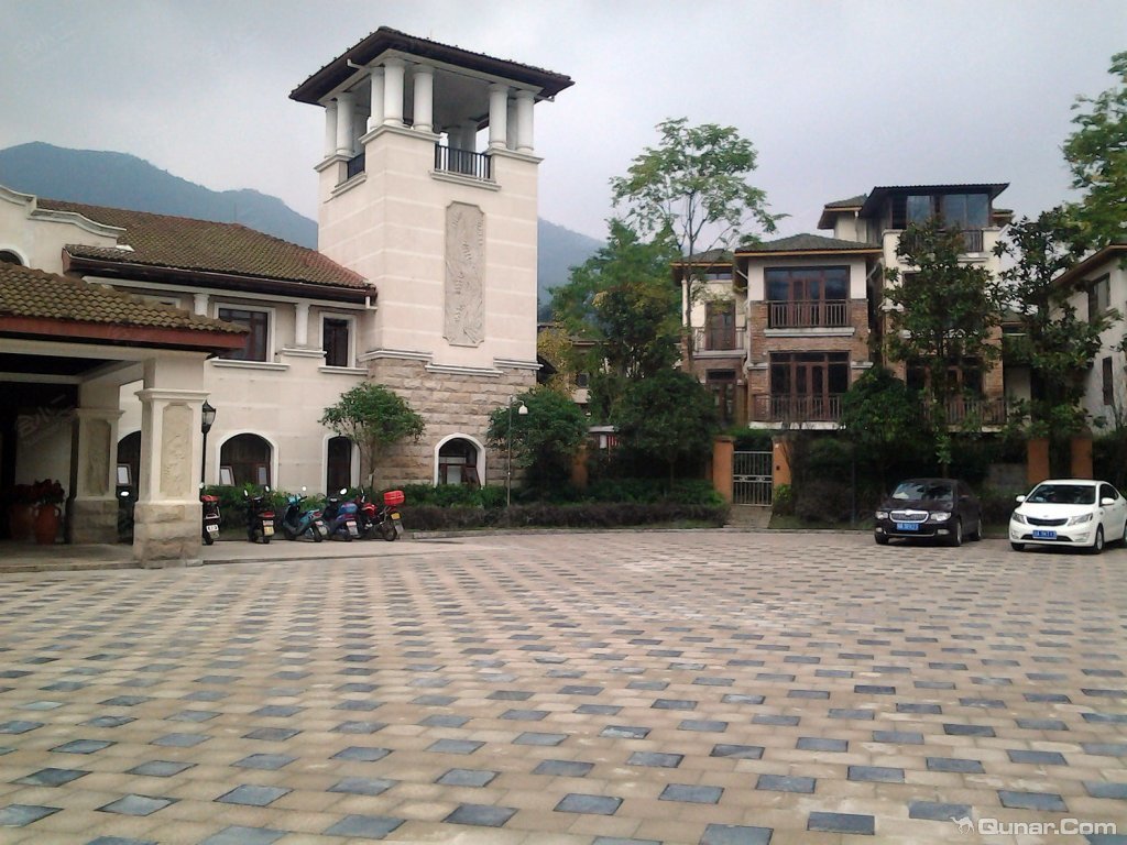 大邑花水湾巴登巴登温泉酒店别墅