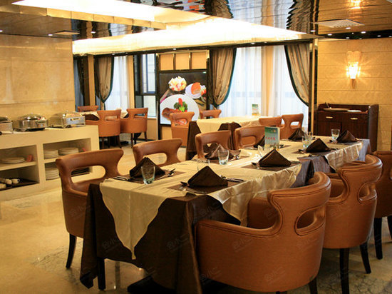 西安四季华庭酒店餐厅图片