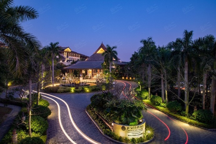 西双版纳铂尔曼度假酒店外观