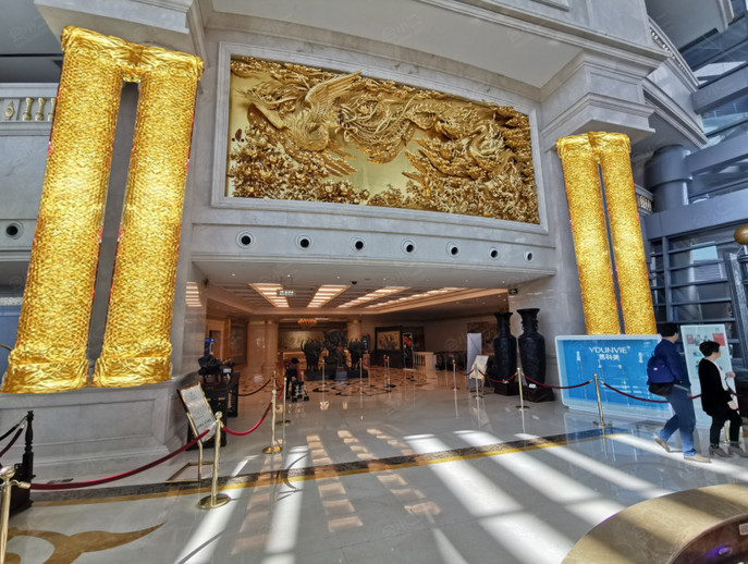 华西龙希国际大酒店大堂