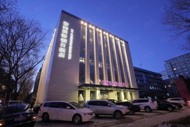 承德紫御国际假日酒店外观