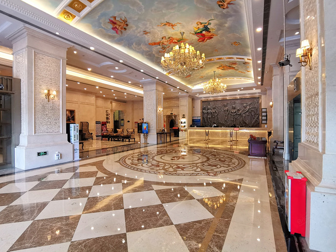 维也纳国际酒店（广州白云国际会议中心店）大堂