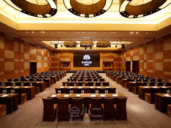 海南雅居乐莱佛士酒店