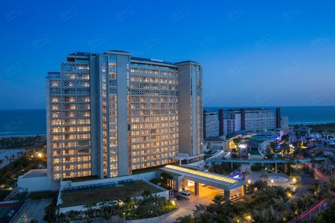 海南清水湾阿罗哈海景套房度假酒店外观