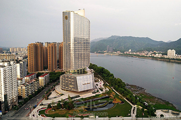 桐庐富春江励骏酒店