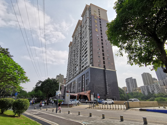 讴印商旅酒店（深圳壹城中心富士康龙华科技园店）
