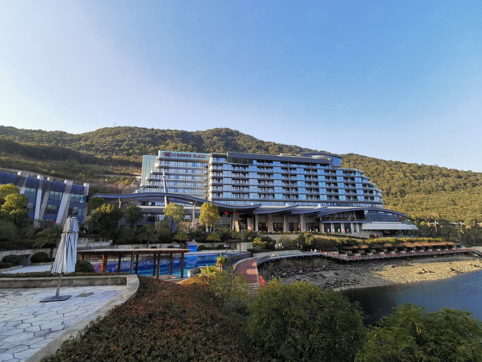 杭州千岛湖皇冠假日酒店