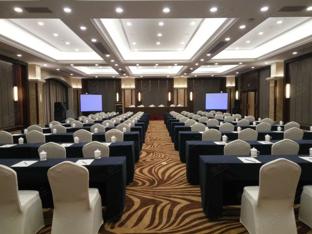 北京龙熙维景国际会议中心多功能厅