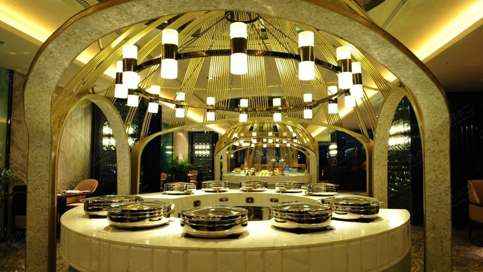 三亚美丽之冠大树酒店餐厅图片