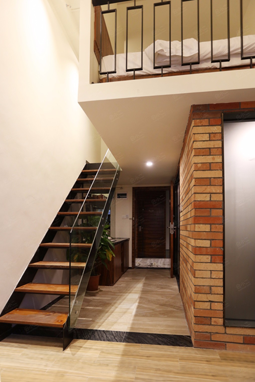 深圳熹时代loft精品酒店图片