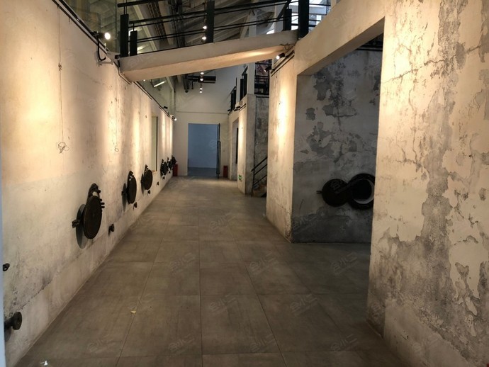 酿酒大师艺术馆艺术展区
