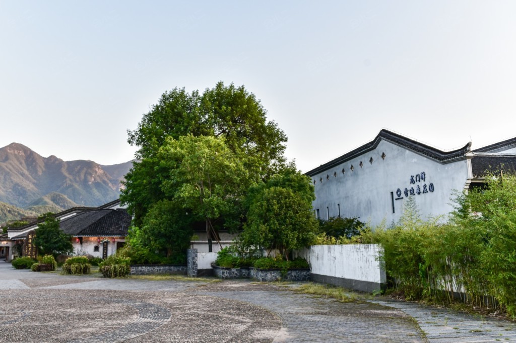 杭州龙门驿雷迪森庄园场地图片大全_杭州龙门驿雷迪森庄园会议室图库