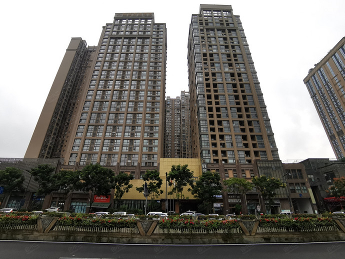 成都瑞廷西郊酒店主楼
