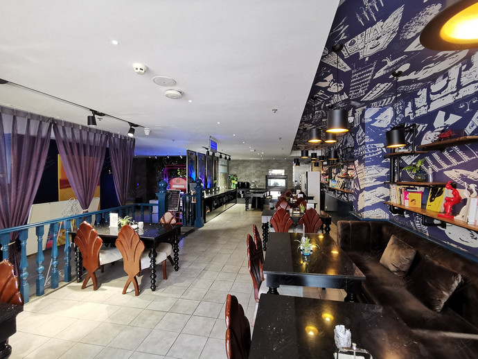 昆明梦景·遇见艺术酒店（昆明滇池海埂公园爱琴海店）餐厅