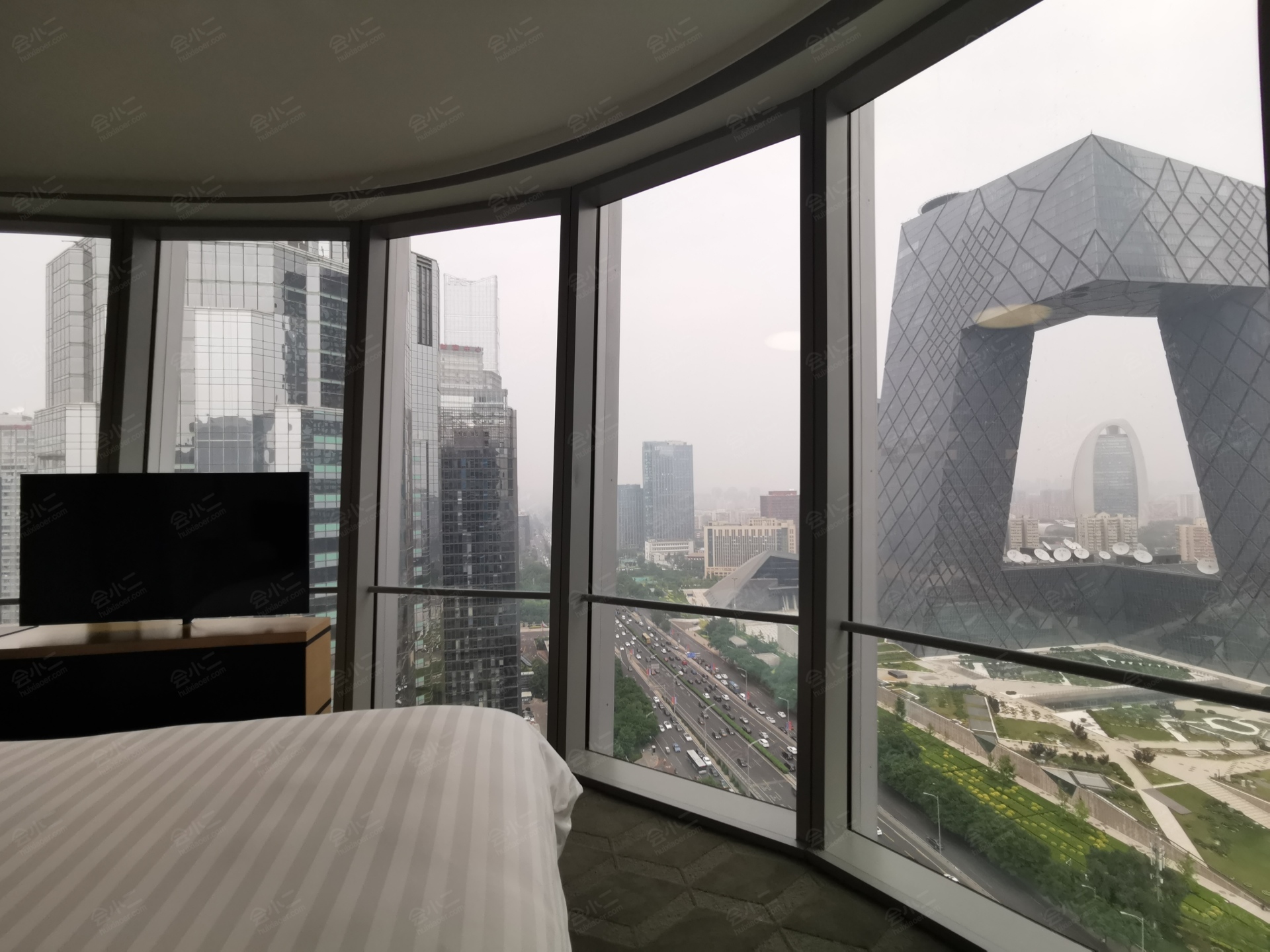 jen北京新国贸饭店客房图片