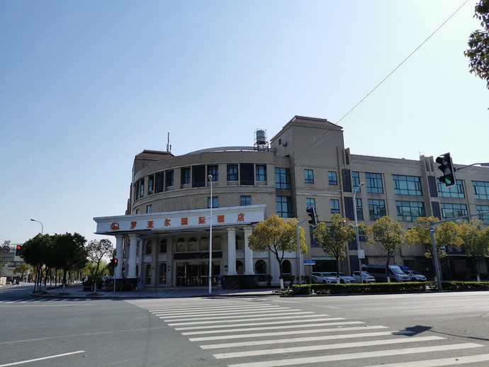 上海罗亚尔国际酒店