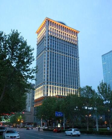 郑州大河锦悦酒店外观