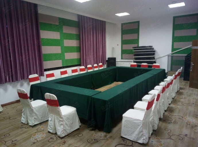 济南绿水间精品酒店5F北会议室