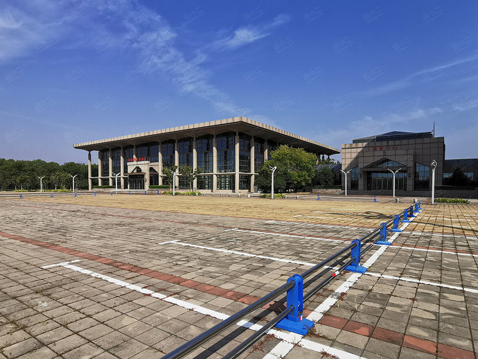 济南舜耕山庄生态园会展中心楼