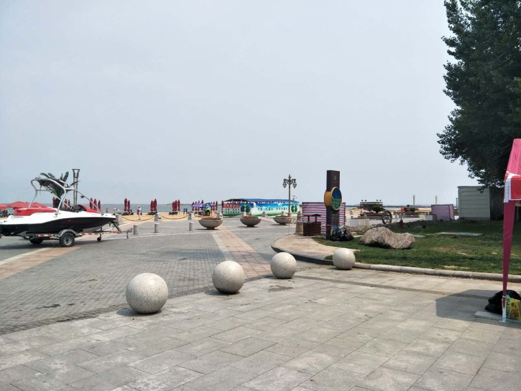 【携程攻略】天津东疆湾沙滩景区景点,一家老小乘兴而去，败兴而归，就是一个坑，景区很一般，管理太乱，景…