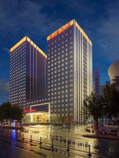 济宁万达嘉华酒店外观图片