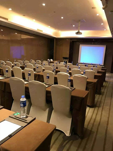 泰州富力万达嘉华酒店多功能厅1