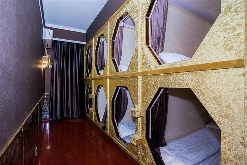 长沙洪山翠园别墅聚会轰趴馆会场图片