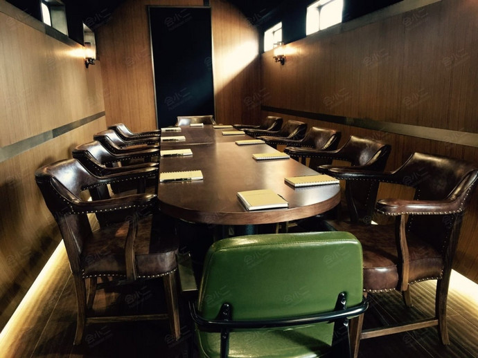 ACE CAFE（751店）751 火车VIP