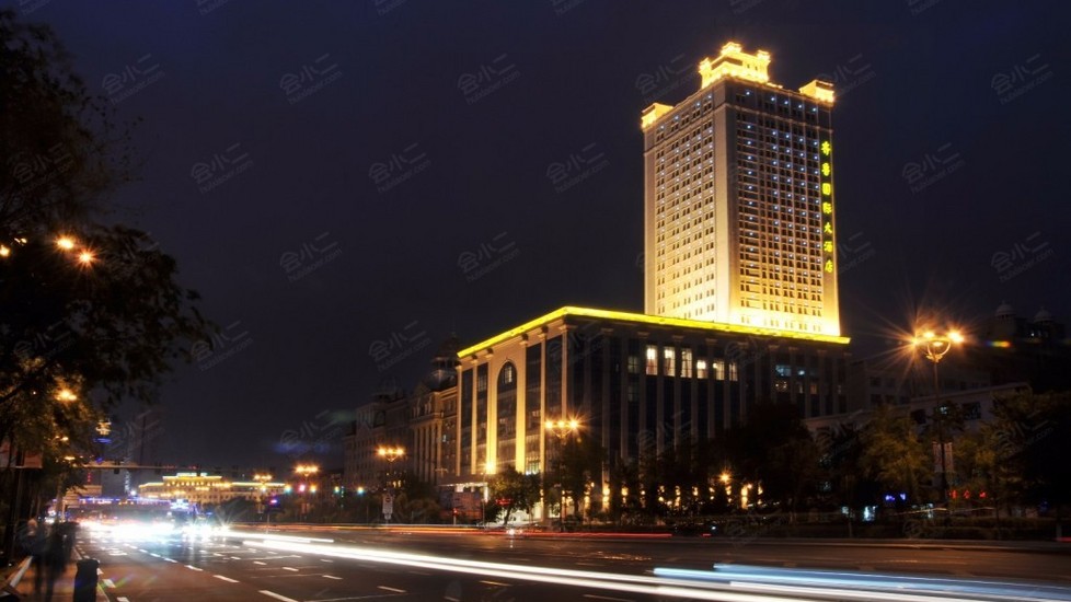 哈尔滨齐鲁国际大酒店外观图片