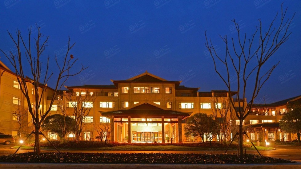 淮安天鹅湾金陵温泉酒店外观图片