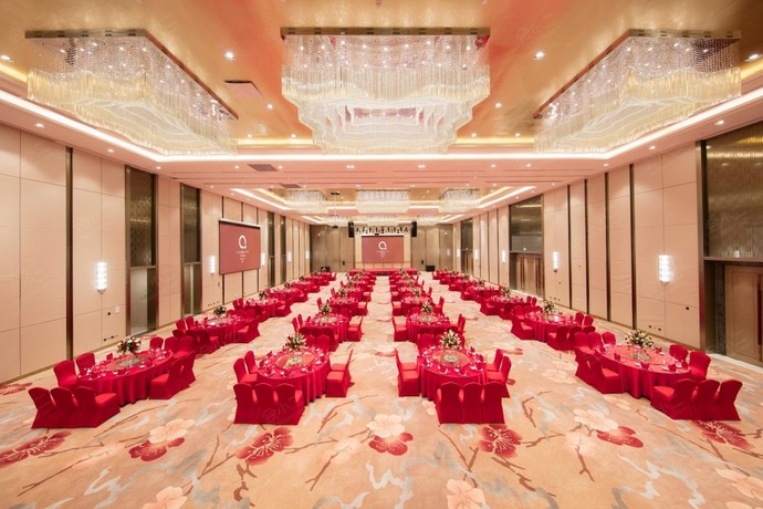 荆州绿地铂骊酒店铂骊大宴会厅