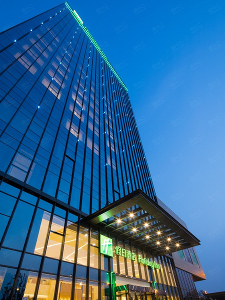 南京翠屏新港假日酒店外观图片