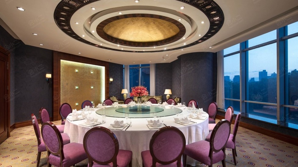 无锡城中皇冠假日酒店餐厅图片