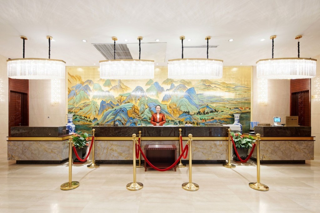 平度华玺大酒店大堂图片